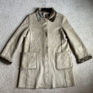 Elegant Beige Teddy Jacket with Faux Fur Accents